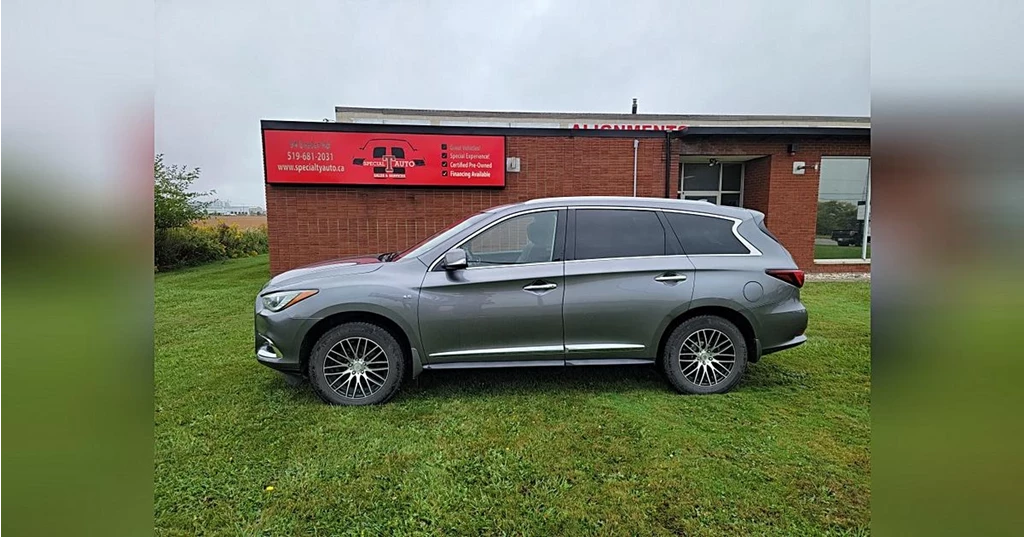 Used 2017 Infiniti QX60 AWD