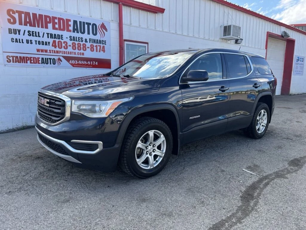 Used 2017 GMC ACADIA | 178,918 KM | DARK SAPPHIRE BLUE METALLIC 