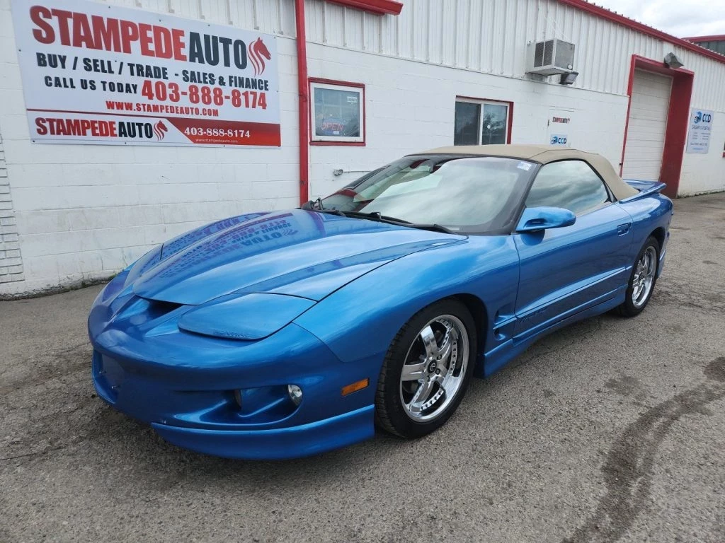 Used 2002 Pontiac FIREBIRD 121509 | 110,953 KM | ARCTIC WHITE 