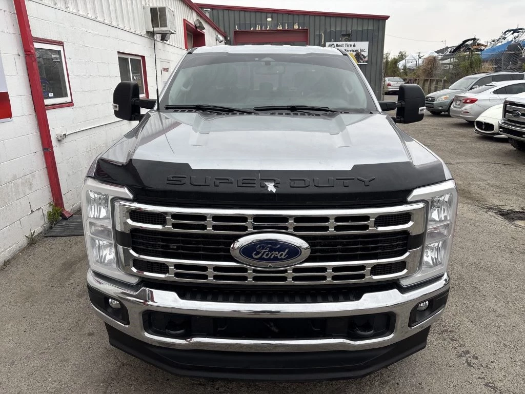 Used 2023 Ford SUPER DUTY F-350 SRW C38290 | 119,791 KM | ICON 