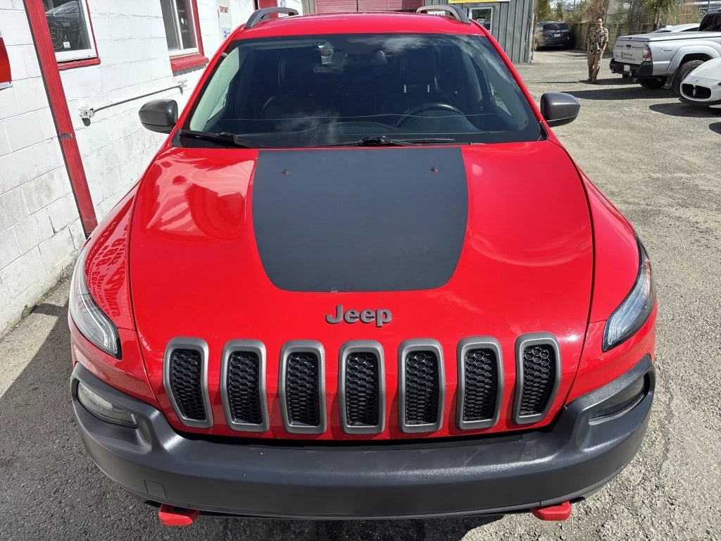 Used 2017 Jeep CHEROKEE 580479 | 186,027 KM | FIRECRACKER RED 