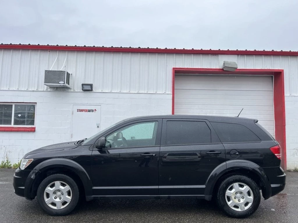 Used 2009 Dodge JOURNEY SE | BRILLIANT BLACK CRYSTAL PRL 