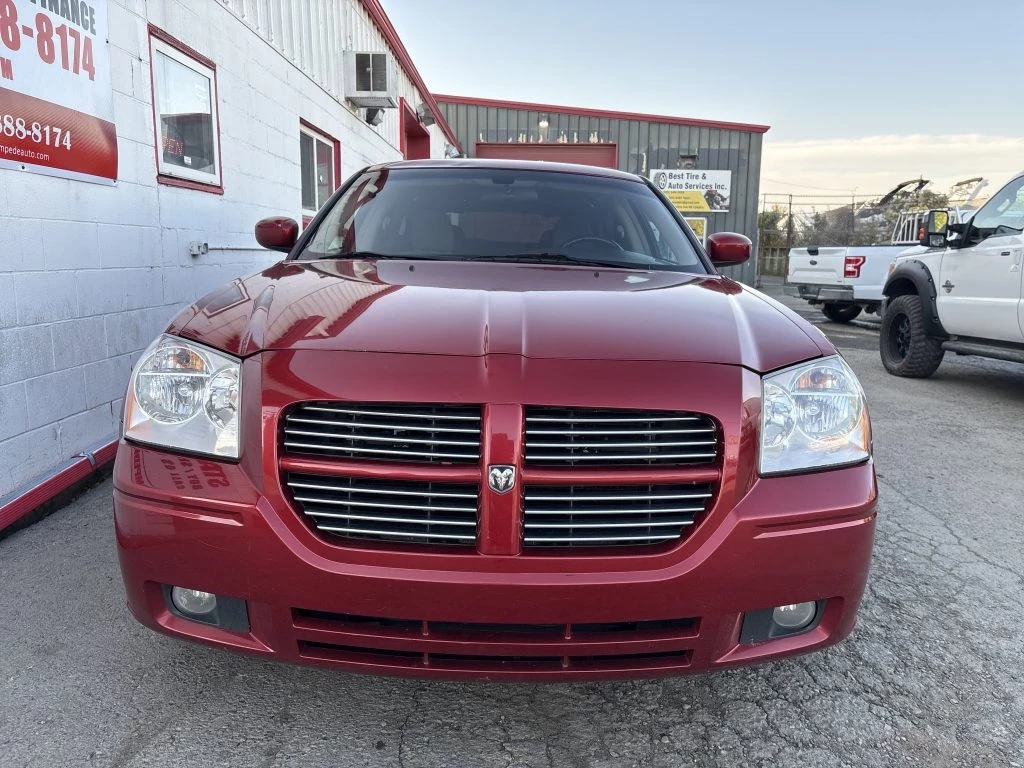 Used 2006 Dodge MAGNUM SXT | V6 | AUTOMATIC | INFERNO RED CRYST 