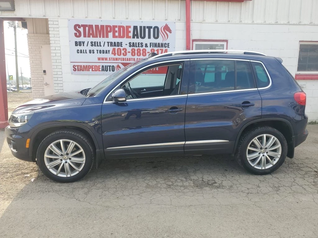 Used 2017 Volkswagen TIGUAN COMFORTLINE | LOW KMS | AWD | LEATHER 