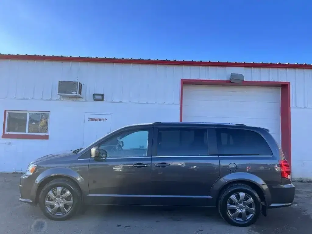 Used 2019 Dodge GRAND CARAVAN | 140,774 KM | GRANITE CRYSTAL ME 