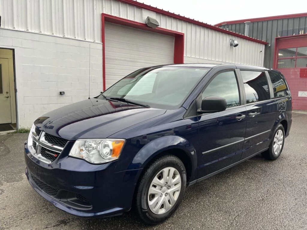 Used 2017 Dodge GRAND CARAVAN | 133,286 KM | JAZZ BLUE PEARL 