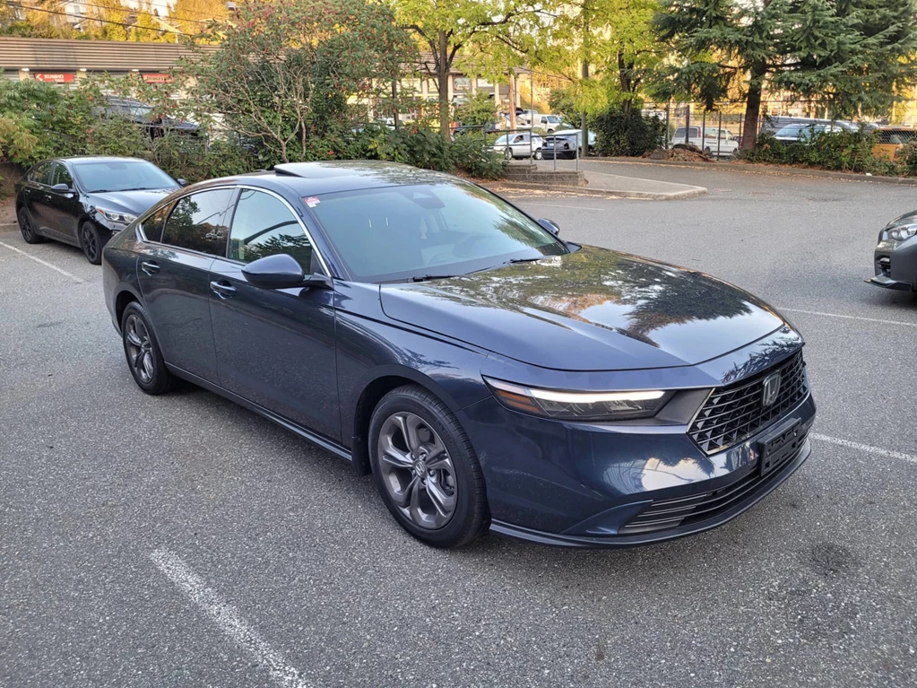 Used 2023 Honda ACCORD FWD 