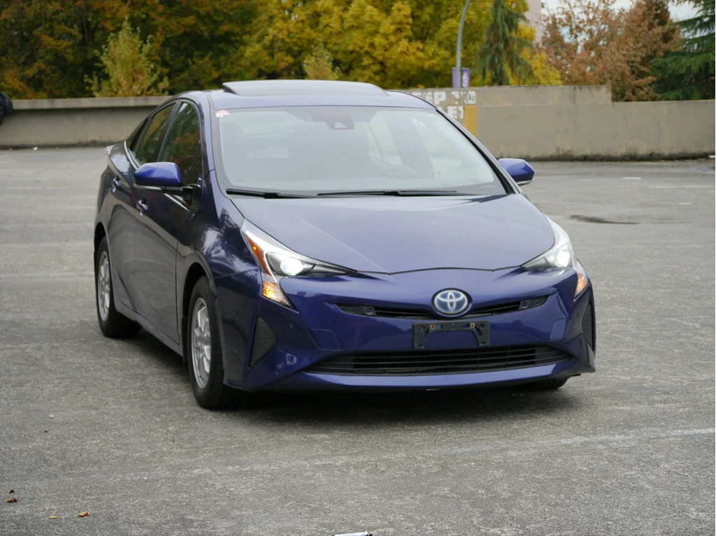 Used 2017 Toyota PRIUS FWD 