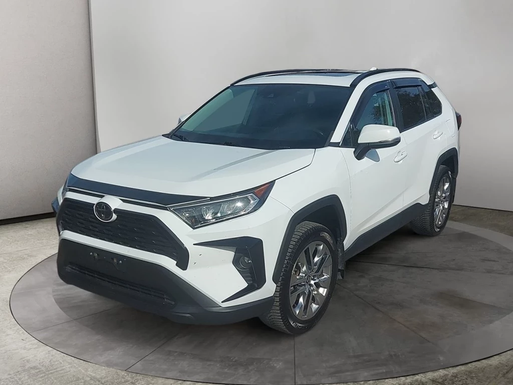 Used 2021 Toyota RAV4 XLE