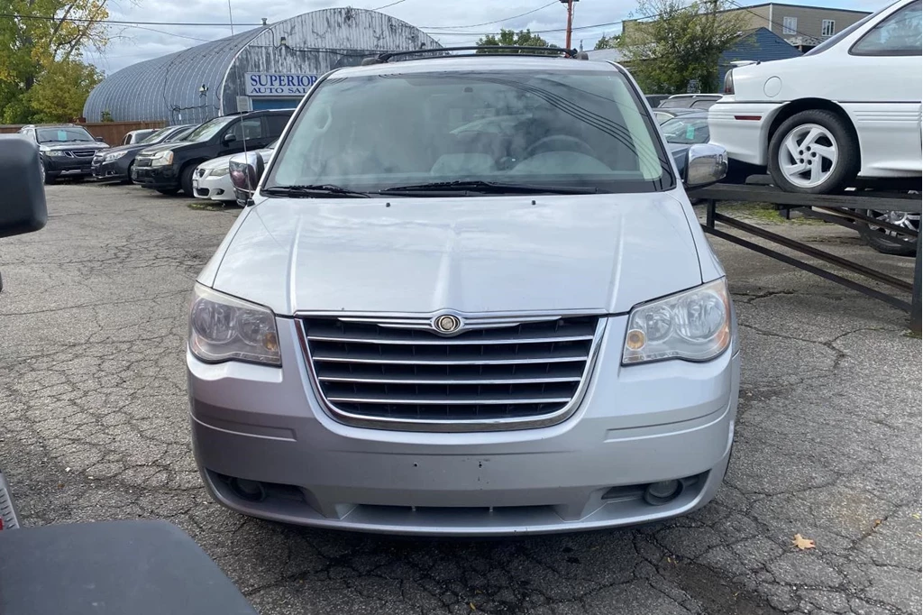 Used 2008 Chrysler TOWN & COUNTRY TOURING