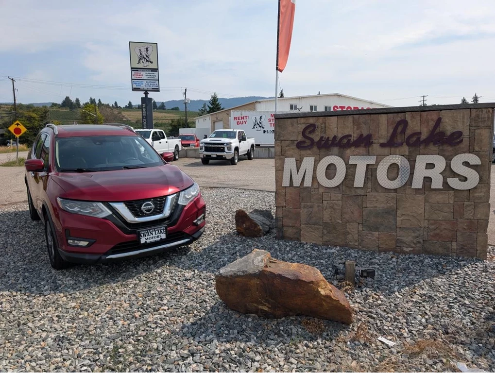 Used 2018 Nissan ROGUE AWD SL IN VERNON 