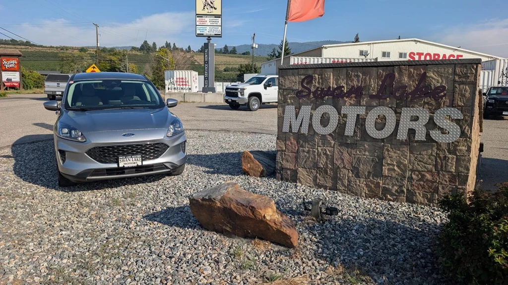 Used 2021 Ford ESCAPE SE PLUG-IN HYBRID FWD IN VERNON 