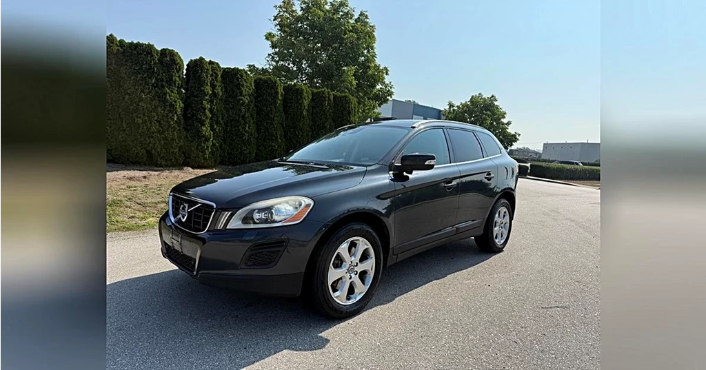 Used 2013 Volvo XC60 AWD 3.2L AUTOMATIC LEATHER PANORAMIC ROOF ... AWD 4dr 3.2L