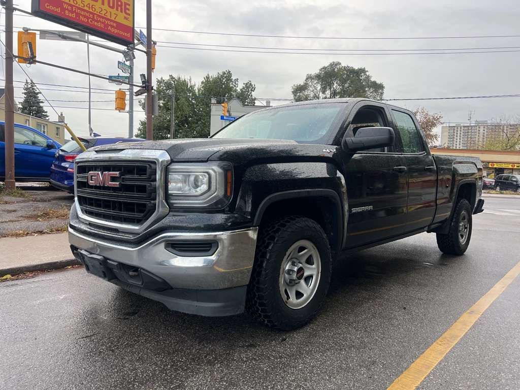 Used 2017 GMC SIERRA 1500 4X4 