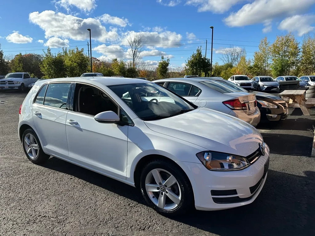 Used 2015 Volkswagen GOLF COMFORTLINE 