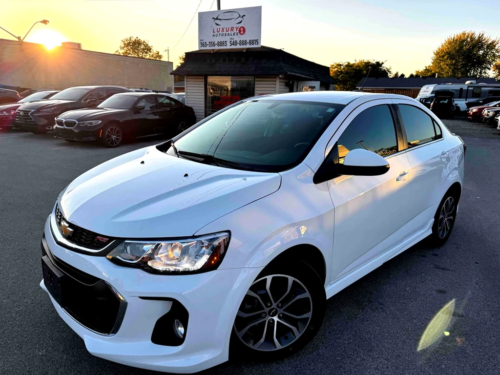 Used 2018 Chevrolet SONIC LT 