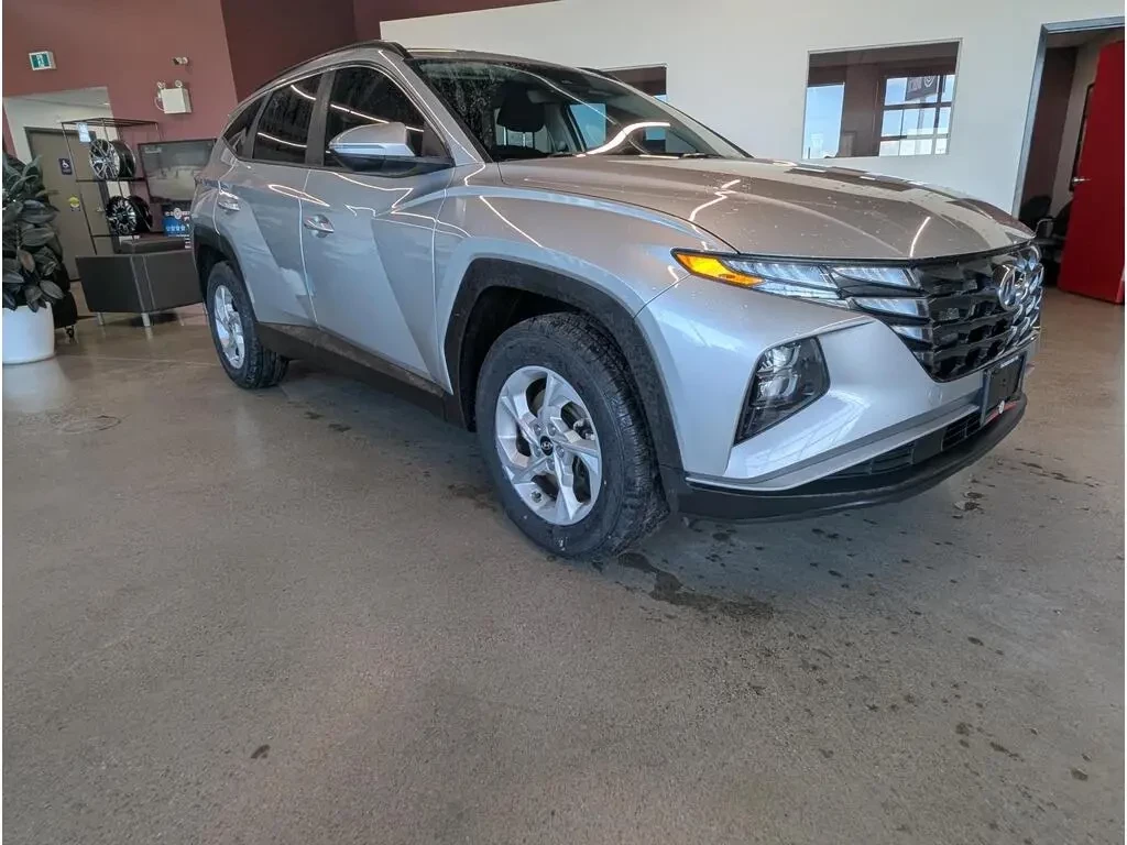 Used 2022 Hyundai TUCSON PREFERRED 