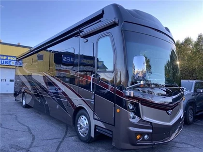 Used 2018 Freightliner FLEETWOOD DISCOVERY XLE 40G DISCOVERY XLE 40G!!... 