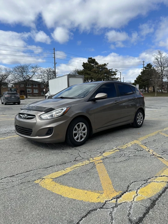 Used 2014 Hyundai ACCENT 5dr HB