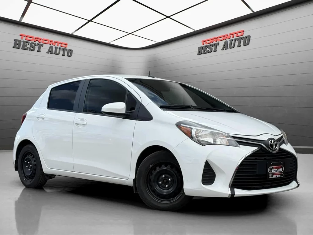 Used 2015 Toyota YARIS FWD 
