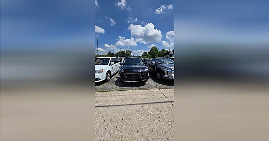 Used 2020 Ford ESCAPE SEL 2.0L AWD