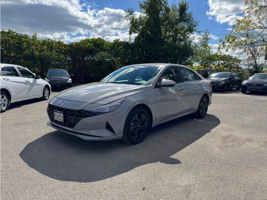 Used 2022 Hyundai ELANTR 