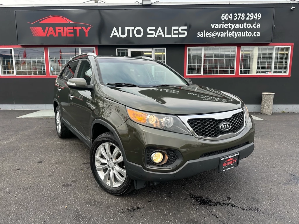 Used 2011 Kia SORENTO AWD 