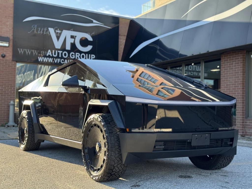 Used 2024 Tesla CYBERTRUCK FUNDATION SERIES!