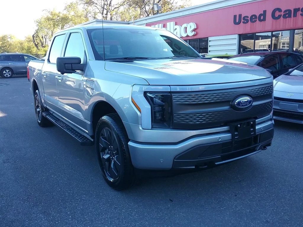 Used 2022 Ford F-150 LIGHTNING XLT | Crew Cab | Long Range Battery