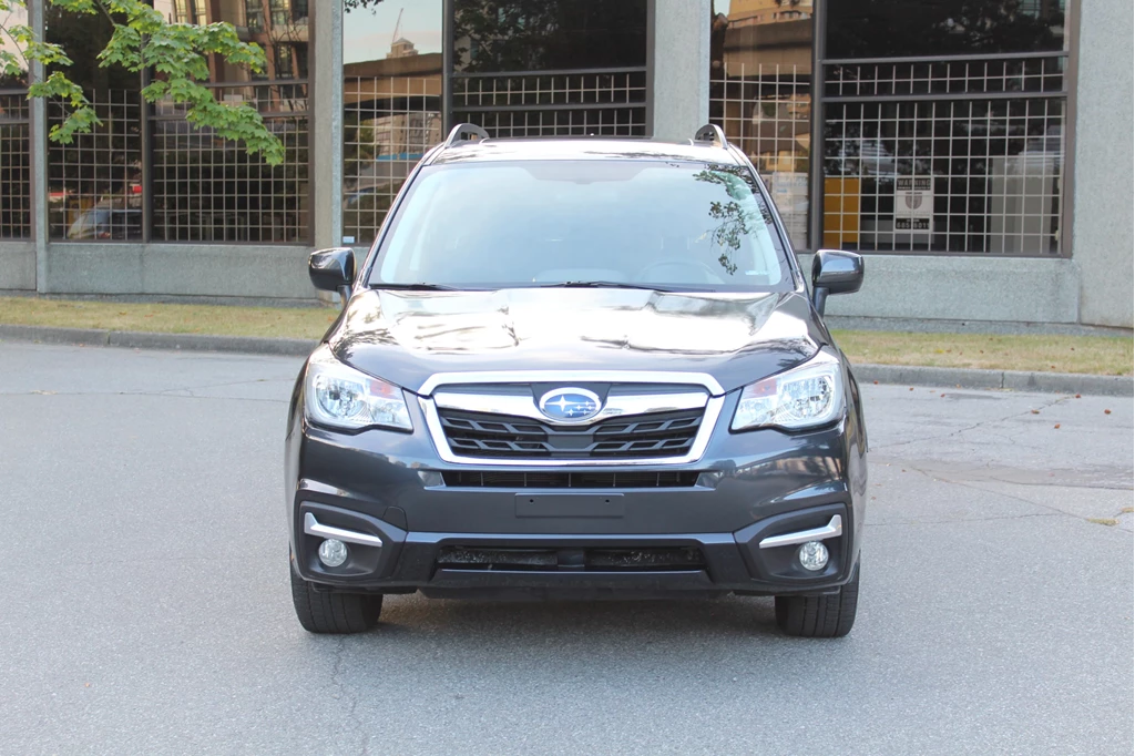 Used 2018 Subaru FORESTER AWD 