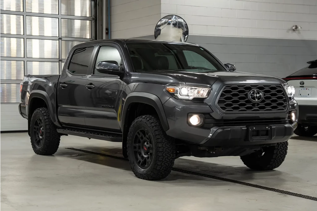 Used 2021 Toyota TACOMA TRD OFF ROAD PREMIUM WITH TRD WHEELS/KO2... 