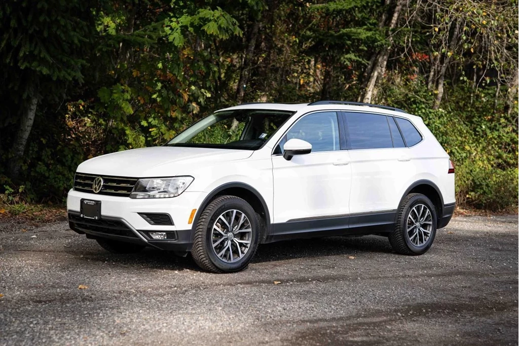 Used 2018 Volkswagen TIGUAN Comfortline *PANORAMIC SUNROOF*LEATHER INTERIOR*KEYLESS ENTRY*