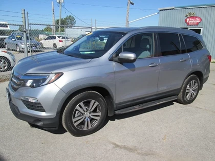 Used 2017 Honda PILOT EXL 