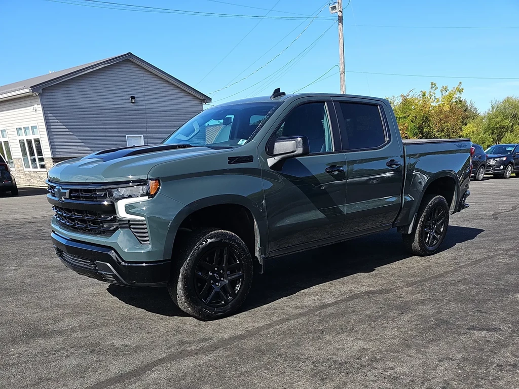 Used 2025 Chevrolet SILVERADO 1500 LT TRAIL BOSS 