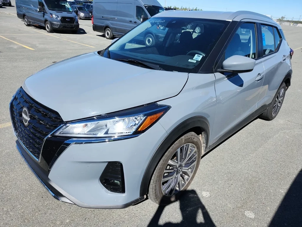 Used 2024 Nissan KICKS SV 